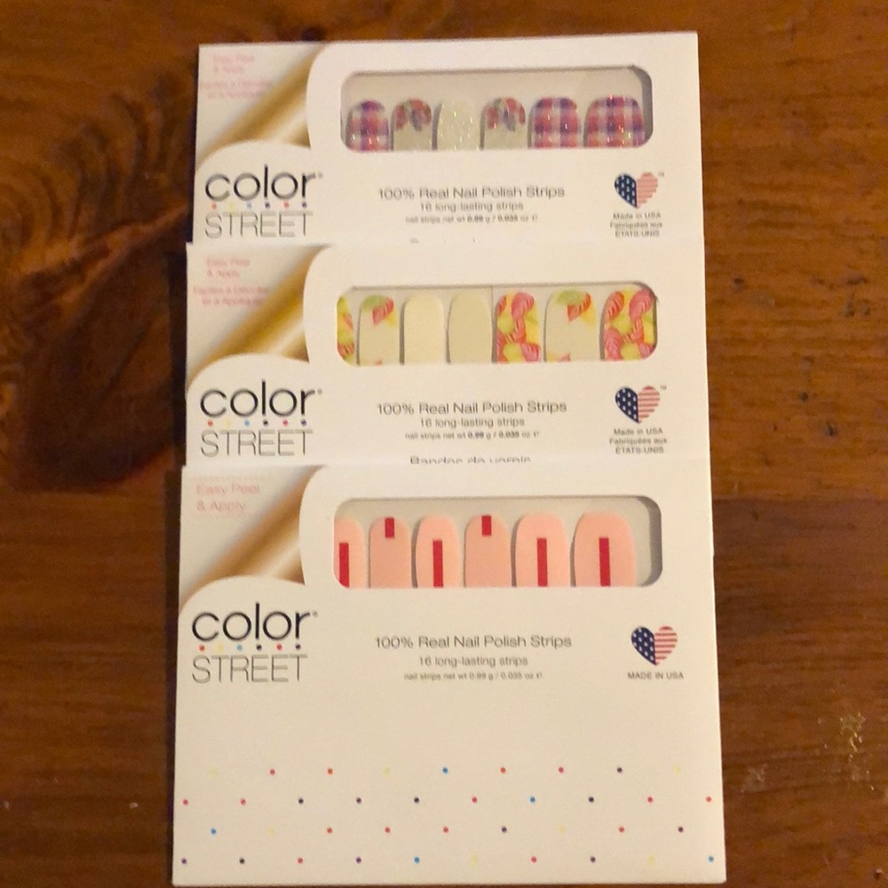 Bundle of Color Street Nail Wraps
